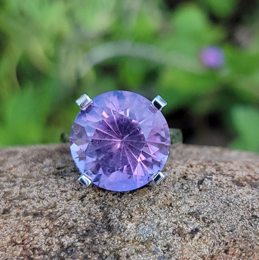 14k white gold amethyst solitaire estate cocktail ring